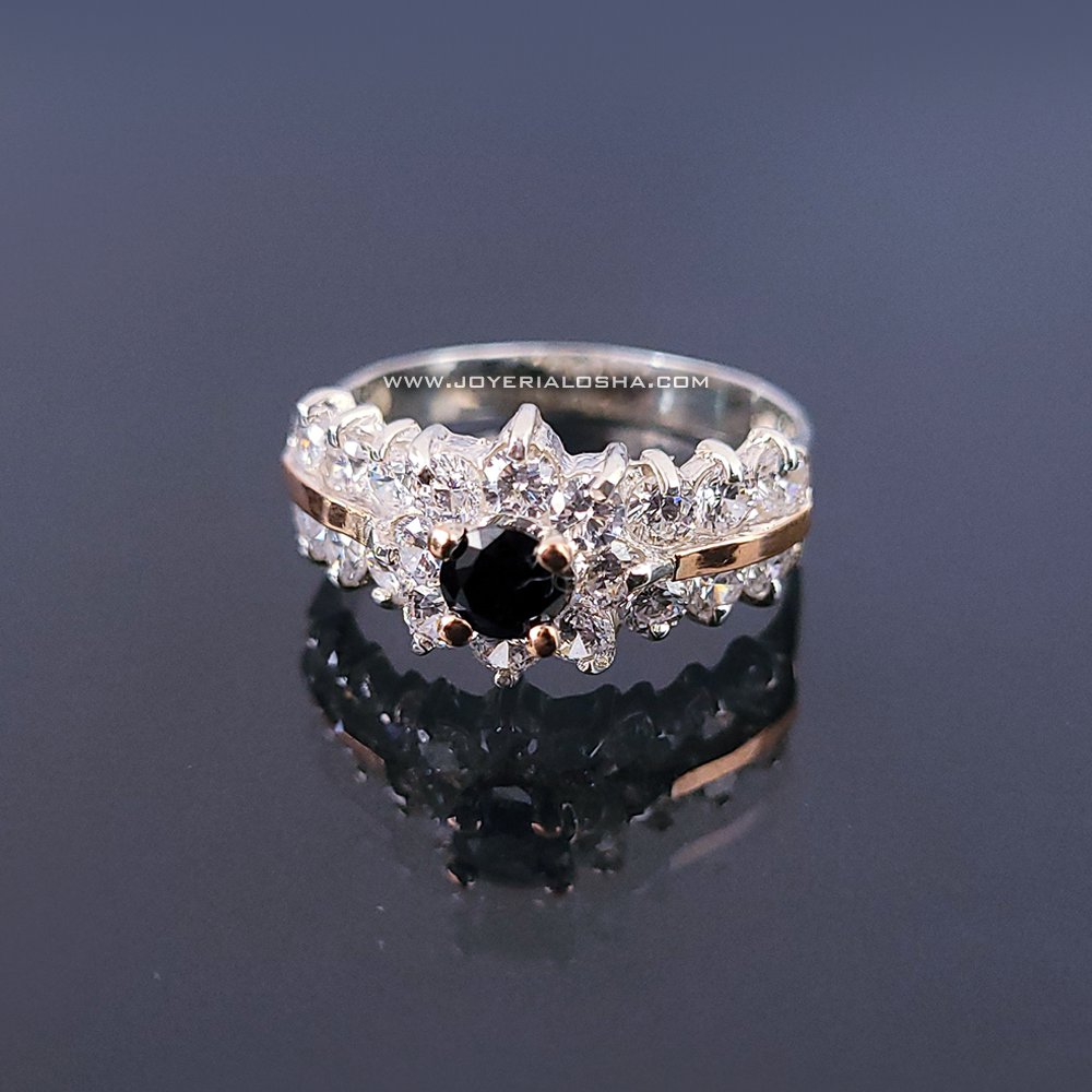 Anillo en Plata con Láminas de Oro