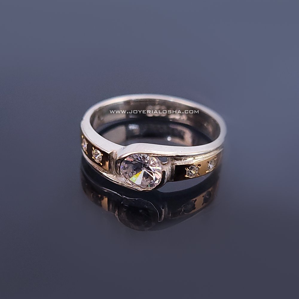 Anillo en Plata con Láminas de Oro