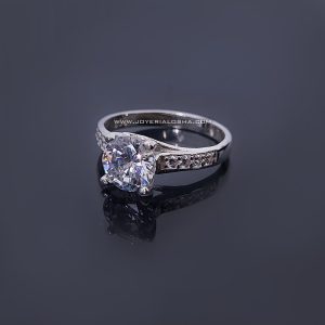 Anillo de Compromiso en Plata