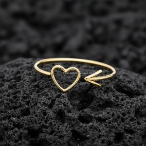 Anillo de Promesa «Flecha de Cupido» Corazón Atravesado Minimalista Oro 18k