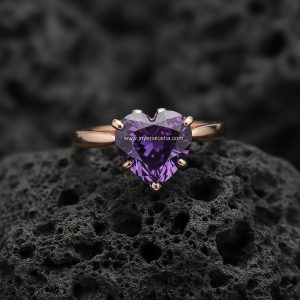 Anillo Solitario «Corazón Amatista Púrpura» Oro Rosa