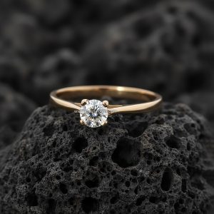 Anillo Solitario Redondo «Clásico Cuatro Garras» Oro 18k