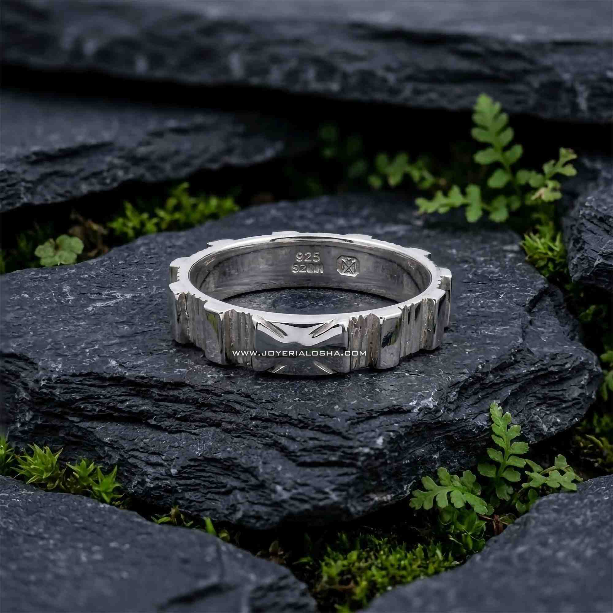 Anillo "Baluarte Imperial" en Plata .925