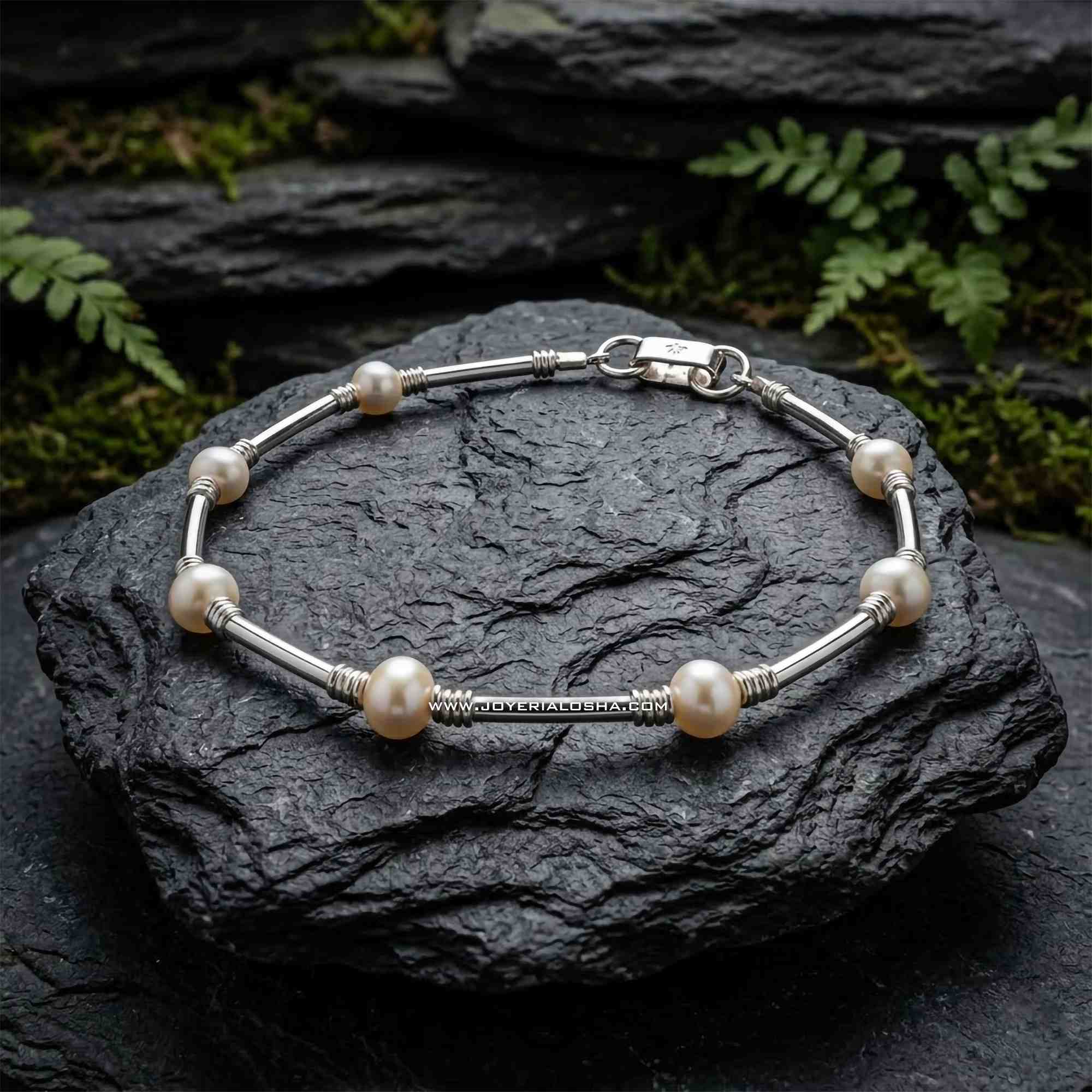 Pulsera 'Luz de Luna' en Plata y Perlas