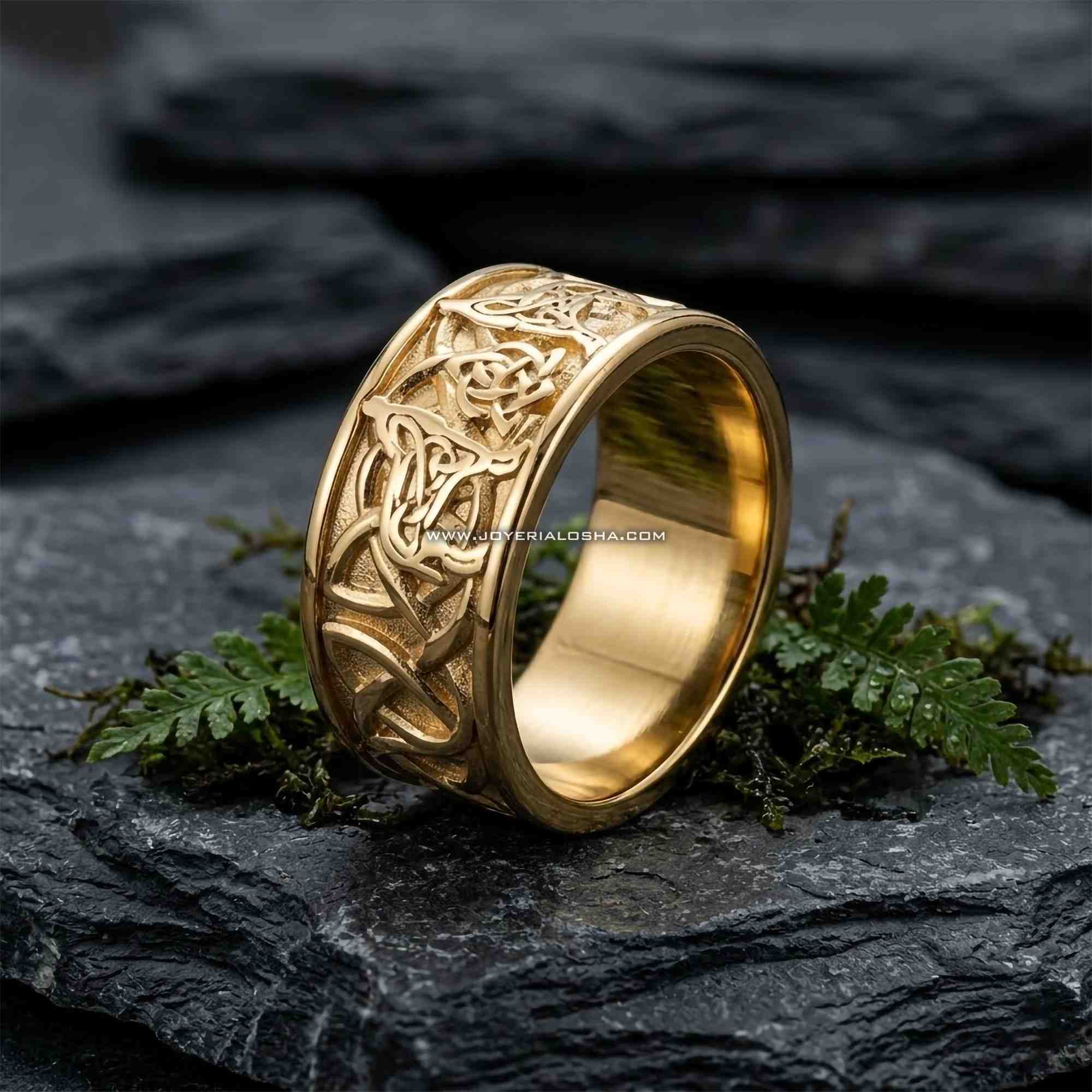 Aro de Oro 18k 'Escudo de Valhalla'