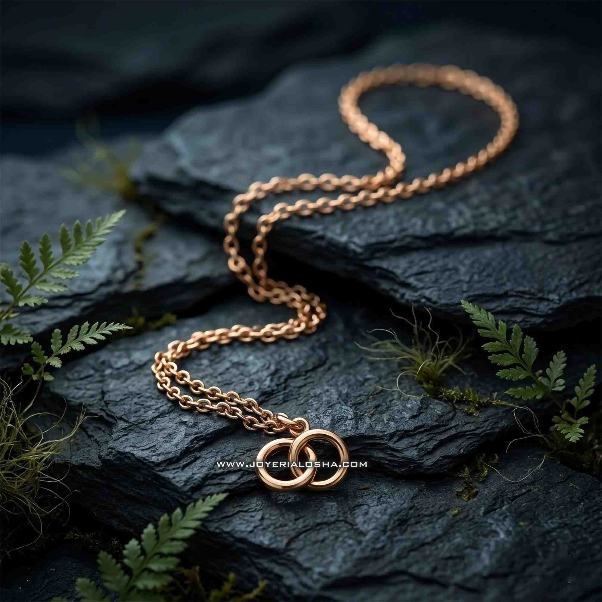 Dije Aros Entrelazados en Oro 18k - "Unión Infinita"